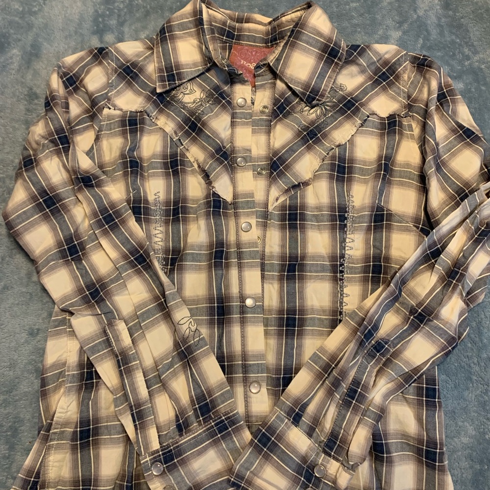 Roar Button Up Shirt